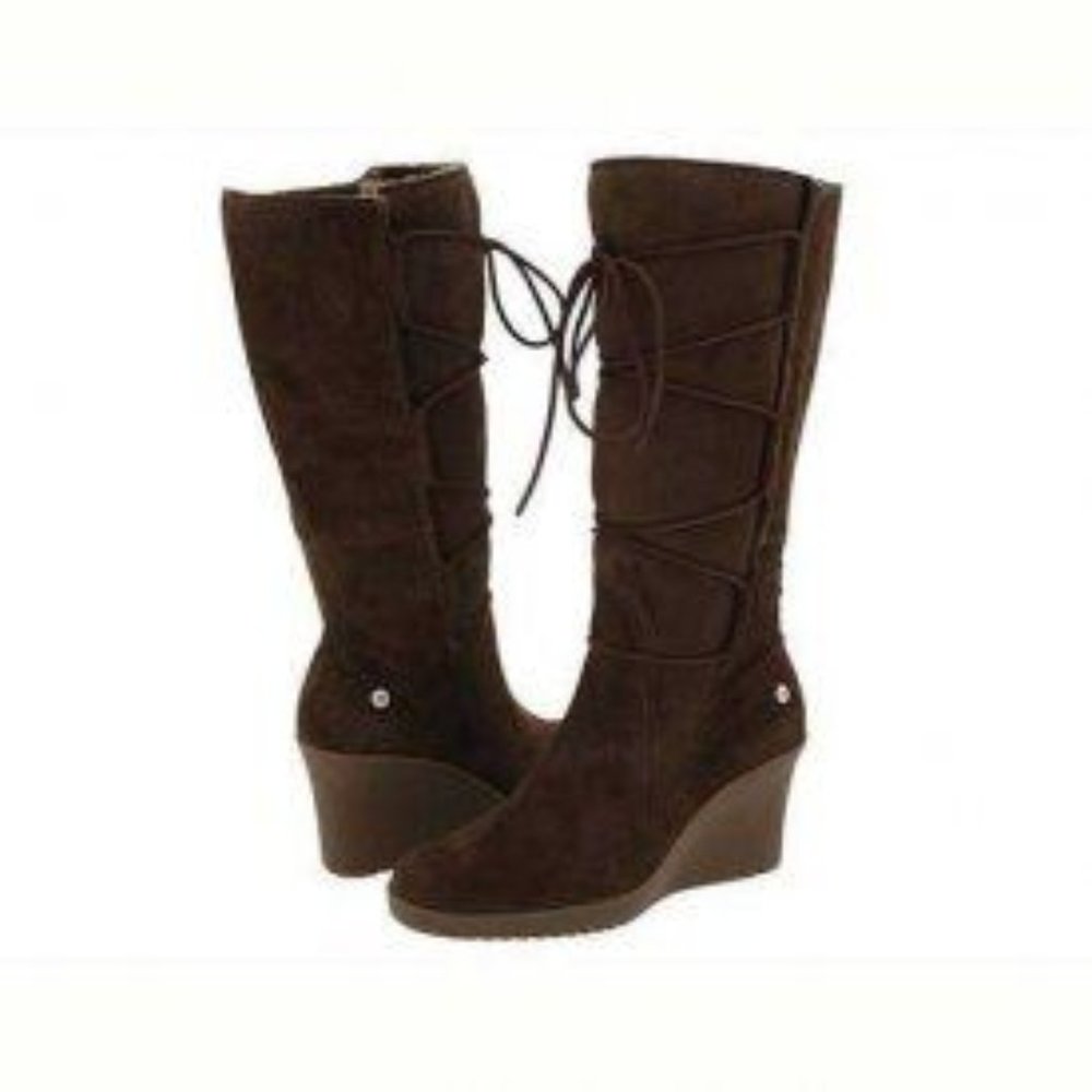 Ugg Elsey Wedge Heeled Boots Size 9